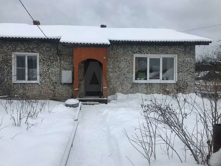 Дом 62,5 м² на участке 12 сот.