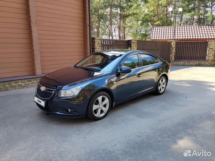 Chevrolet Cruze 1.8 AT, 2012, 158 000 км