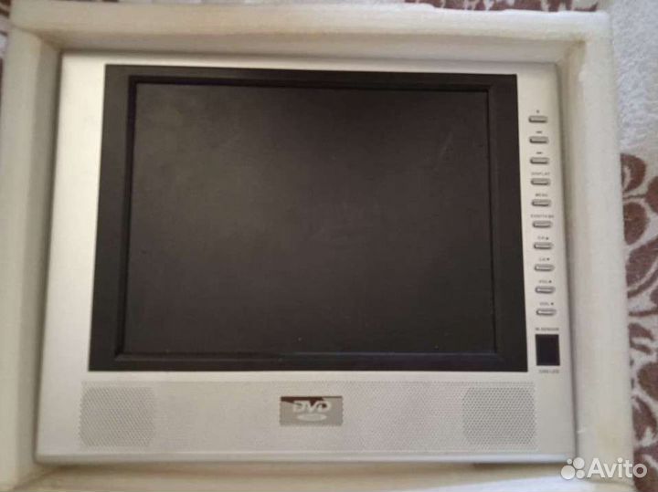 Портативный dvd плеер