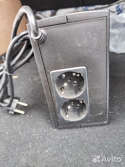 Ибп CyberPower UTC850E