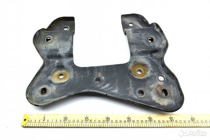 Кронштейн переднего бампера, левый MAN TGA 18.480