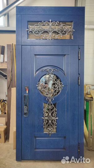 Дверь входная металлическая в дом