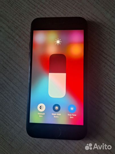 iPhone SE (2020), 64 ГБ