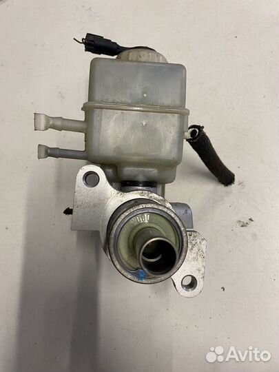 Главный тормозной цилиндр BMW 5 E39