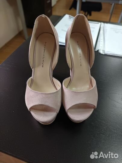 Туфли на танкетке 36
