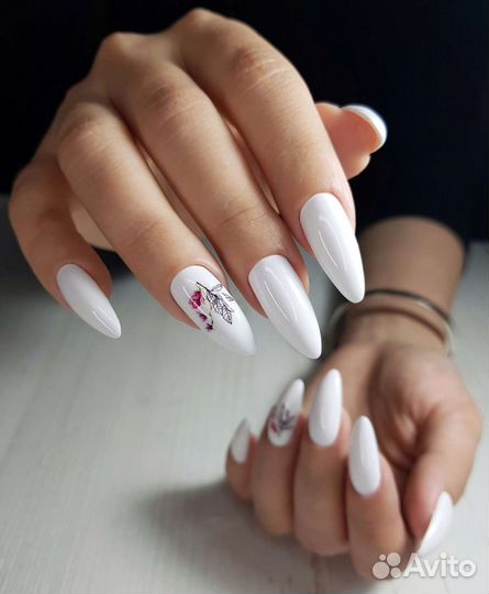 Маникюр с покрытием гель-лаком