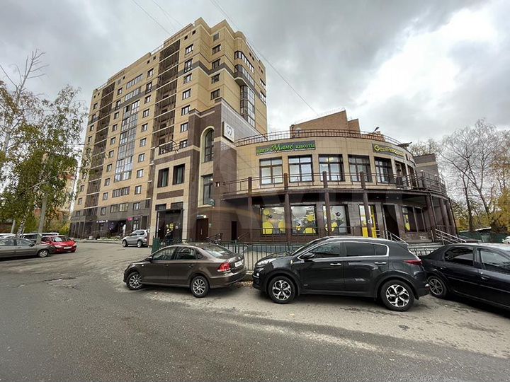 2-к. квартира, 78,3 м², 2/12 эт.