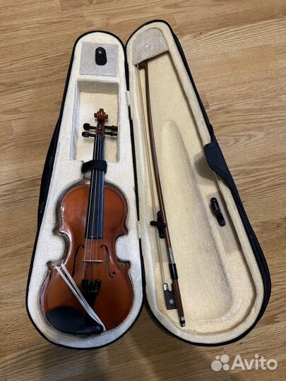 Скрипка детская 1/8