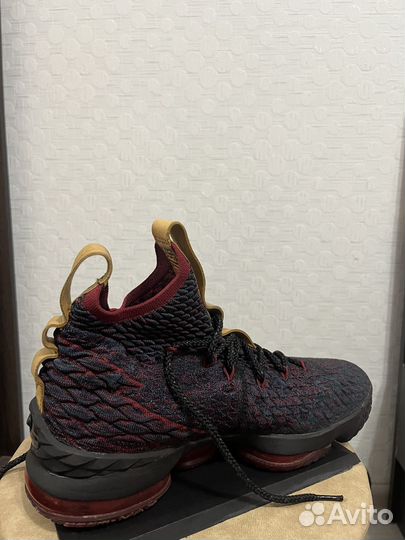 Nike lebron 15