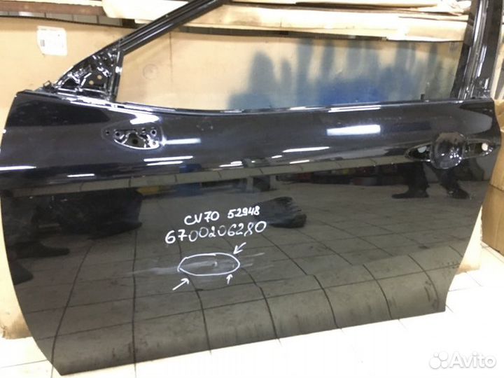 Дверь передняя левая Toyota Camry 70