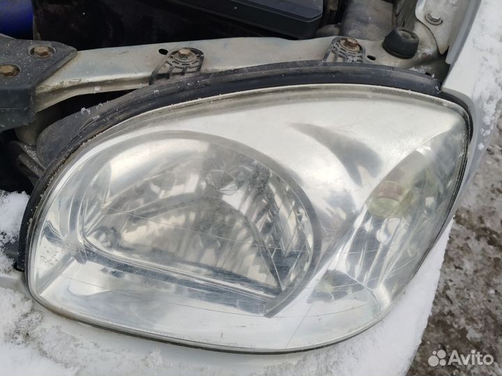 Передние фары Santa Fe 1