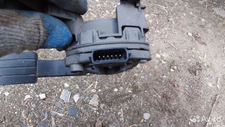 Педаль газа Renault Logan 2 Sandero 2 Duster