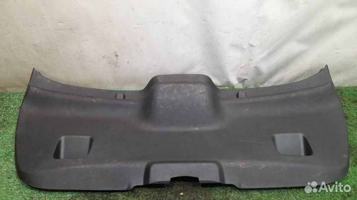 Обшивка крышки багажника Citroen C4 5D 1.6 110