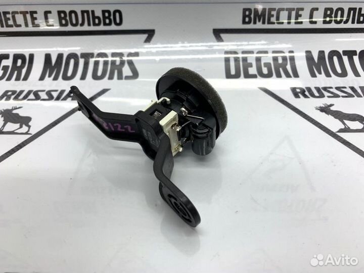 Высокочастотный динамик задней двери Lexus RX450h