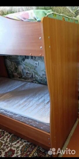 Двухъярусная кровать бу