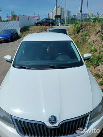 Лобовое стекло skoda rapid