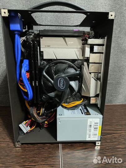 Корпус для компьютера mini itx SFF sfx