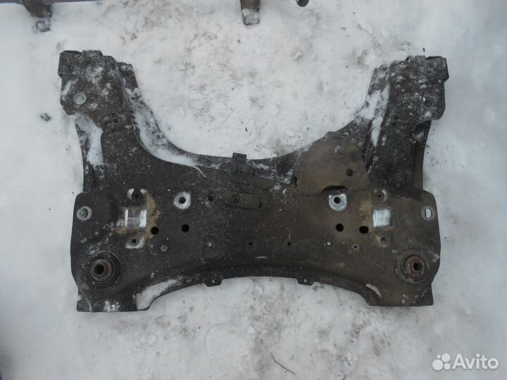 Подрамник Megane 3 Рено Меган 3 Флюенс Fluence