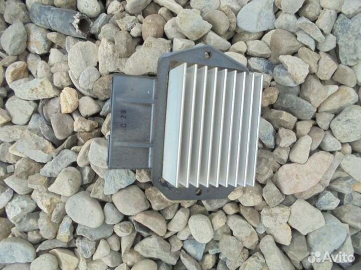 Реостат Toyota Allex NZE121 1NZ-FE 2001/07