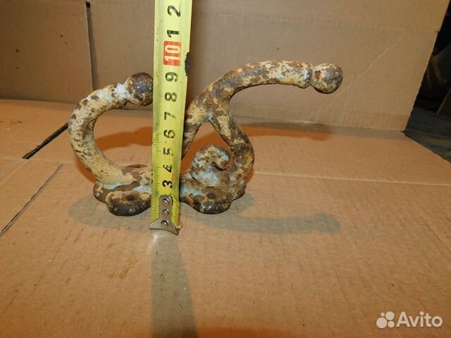 Старинный, массивный, одежный-тулупный крючок ри