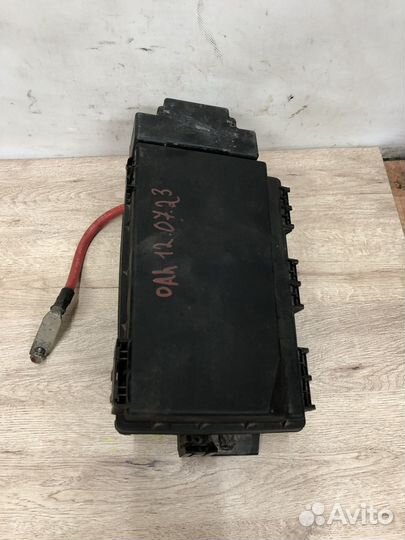 Блок предохранителей Opel Astra h