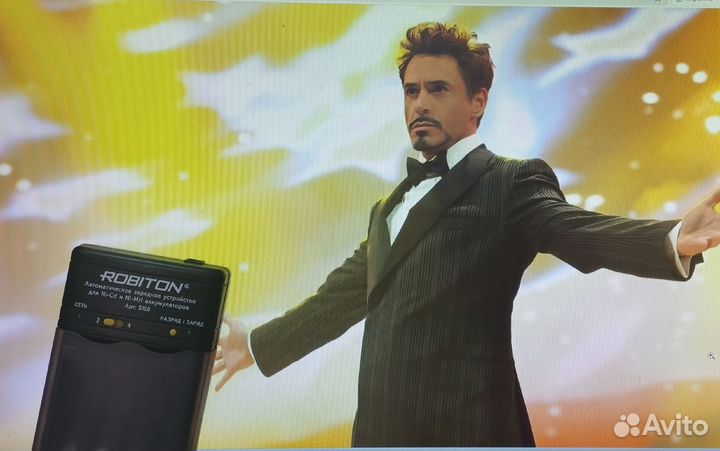 Зарядное устройство robiton SMART S100