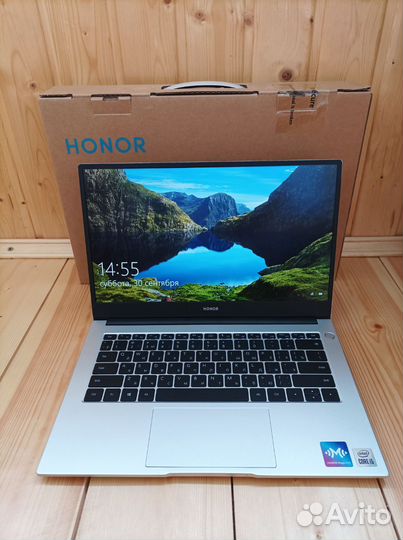 Honor Magicbook X14