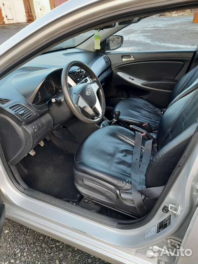 Hyundai Accent 1.6 МТ, 2011, 332 000 км
