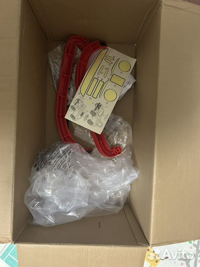 Машина каталка толокар с ручкой