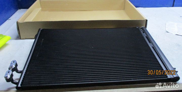 Радиатор кондиционера BMW E90