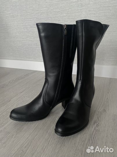 Сапоги женские