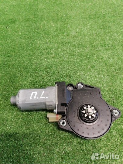 Моторчик стеклоподъемника передний левый Kia Bongo