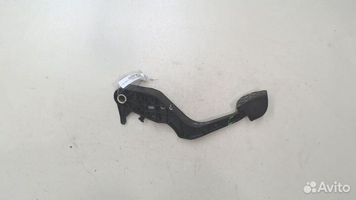 Педаль сцепления Volkswagen Passat 6, 2009