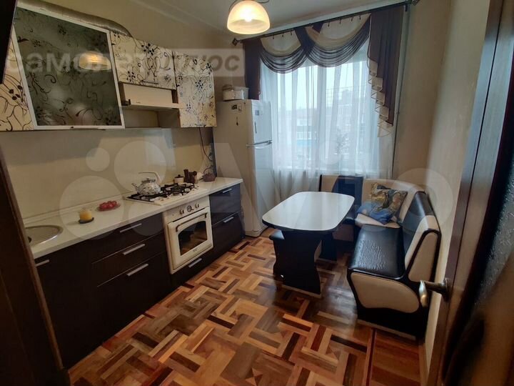 4-к. квартира, 75,6 м², 9/9 эт.