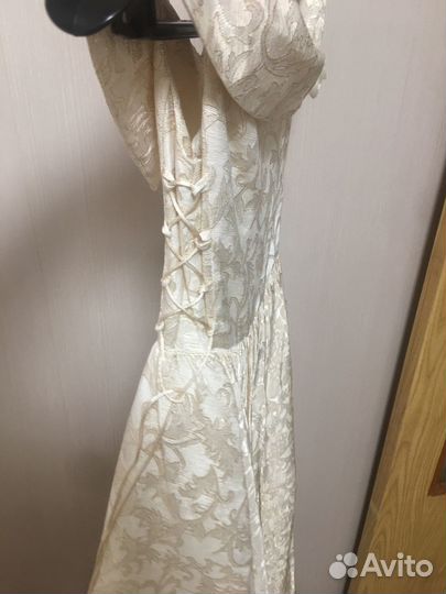 Нарядное платье