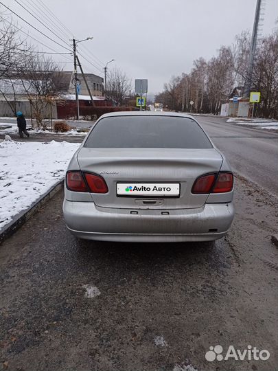 Nissan Primera 1.8 МТ, 2001, 424 276 км