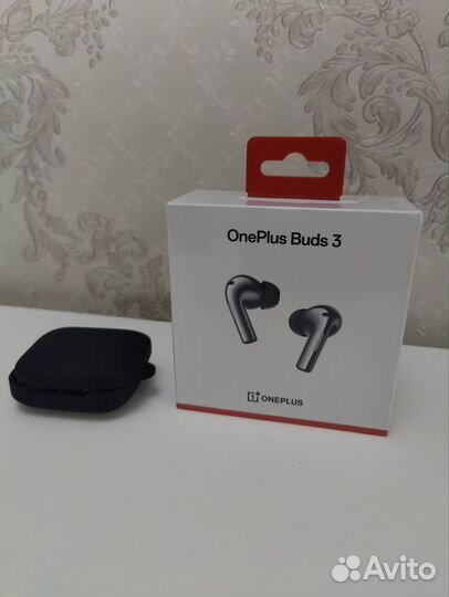 Беспроводные наушники OnePlus Buds 3 + чехол