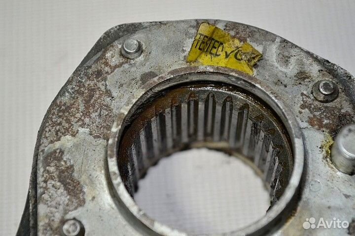 Трещетка, ведущего моста, левая mercedes-benz 2544