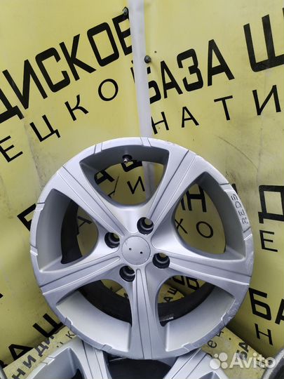 Литые диски R15 4x100 6.5J ET 38 Цо 72.1