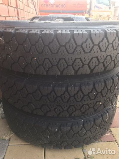 Goodyear G46 215/75 R16
