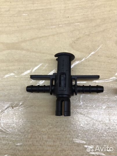 Штуцер обратки форсунки volkswagen touareg