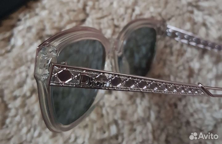 Солнцезащитные очки Christian Dior Diorama 1