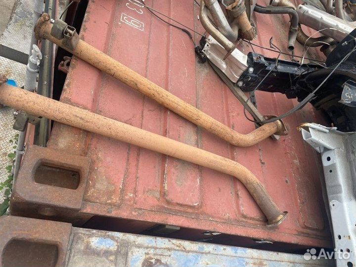 Приемная труба глушителя Toyota Land Cruiser Prado
