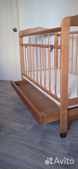 Детская кровать + матрас