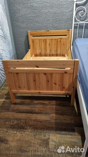 Раздвижная кровать IKEA (trofast)