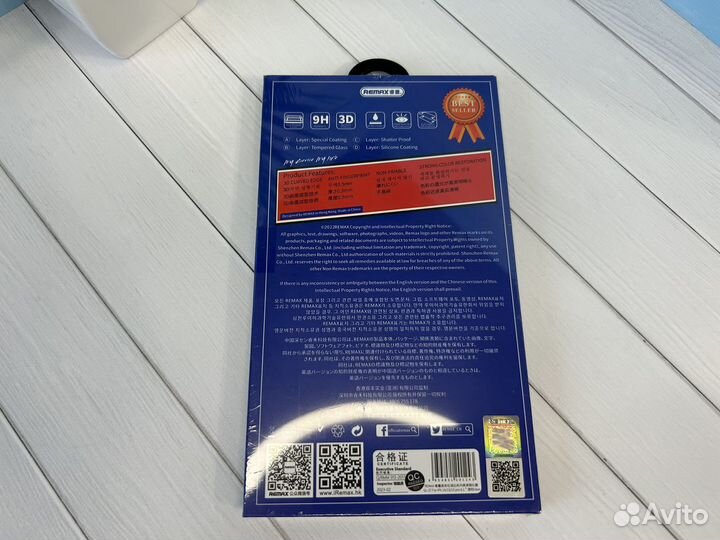 Защитные стекла Remax