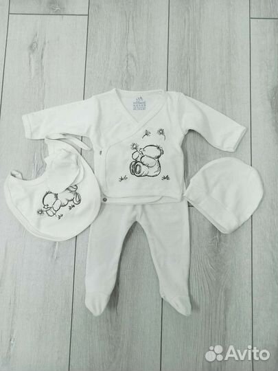 Комплект на выписку или крещение