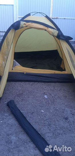 Палатка туристическая 2 местная бу