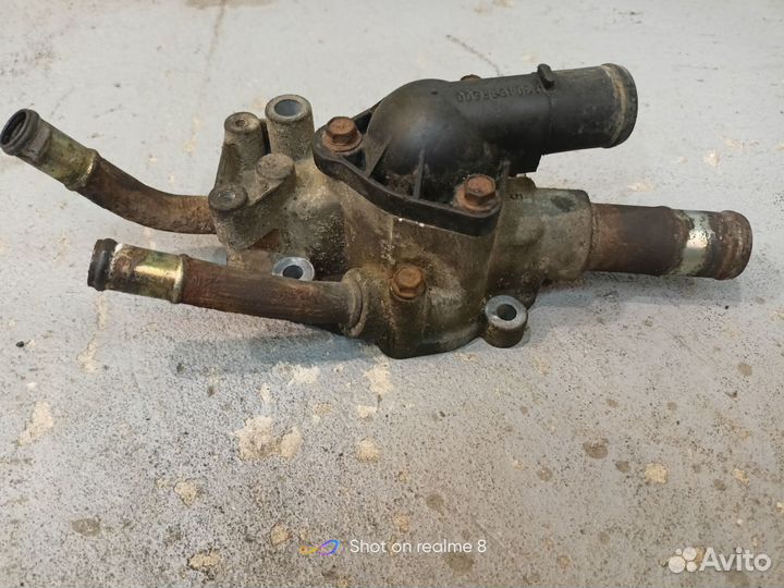 Корпус термостата ниссан алмера N16/примера P12