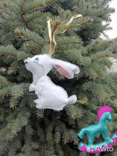 Елочные игрушки